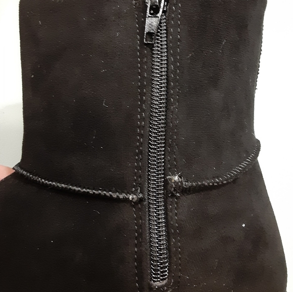 NEW size 6 Journee Women's winter boots - Picture 6 of 8
